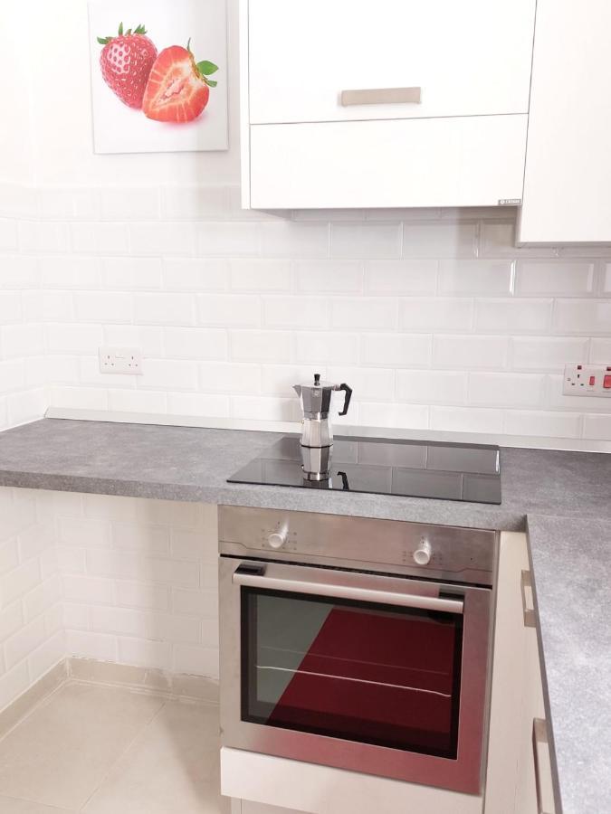 Ivy Rooms Sliema Bagian luar foto